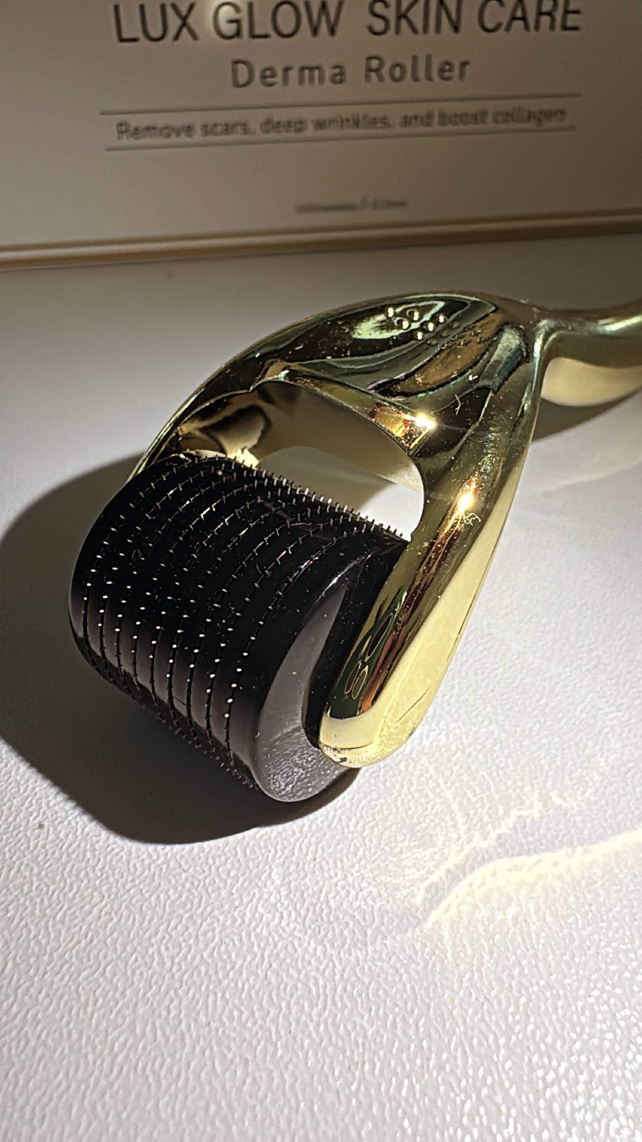 Gold Derma Roller Microneedling Tool